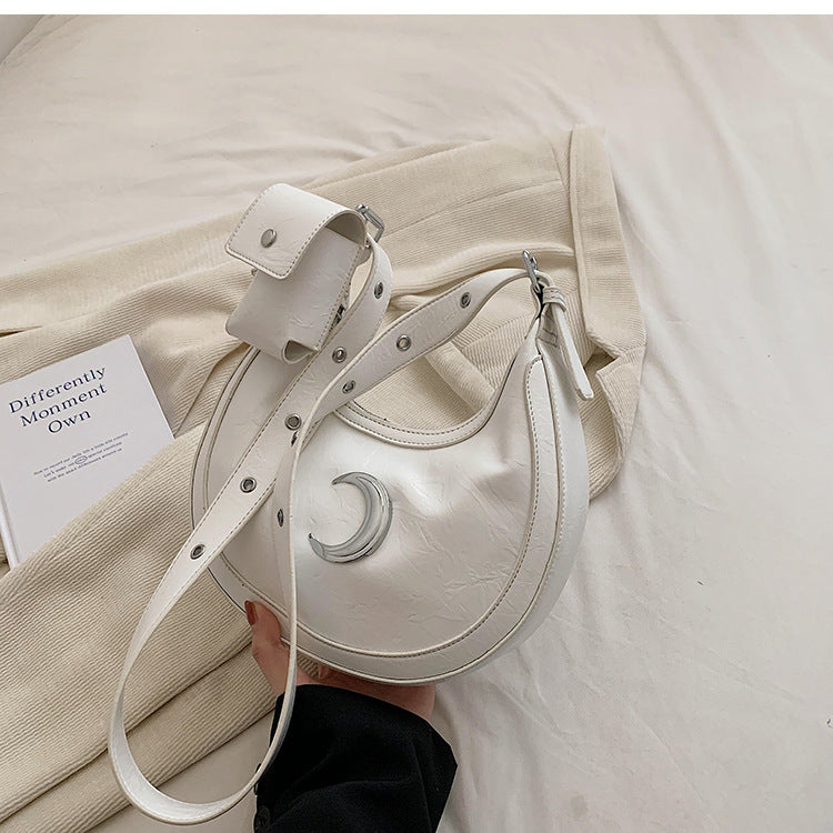 Niche Design Bag 2023 New Women's Bag Summer Popular Crossbody Bag One Shoulder Underarm Half Moon Bag
