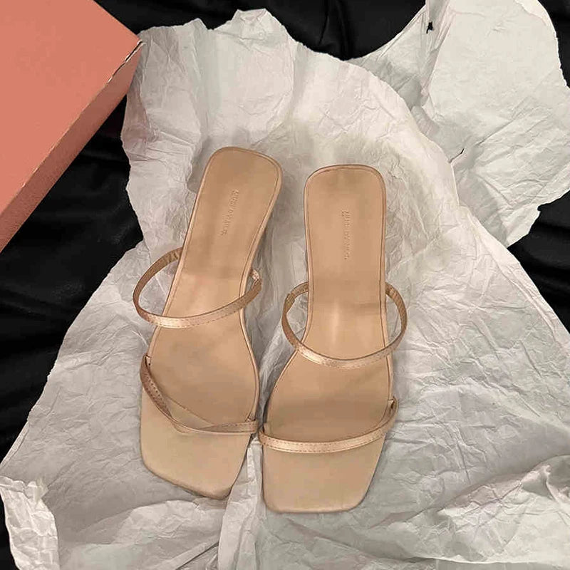 Band Heel Women Slippers