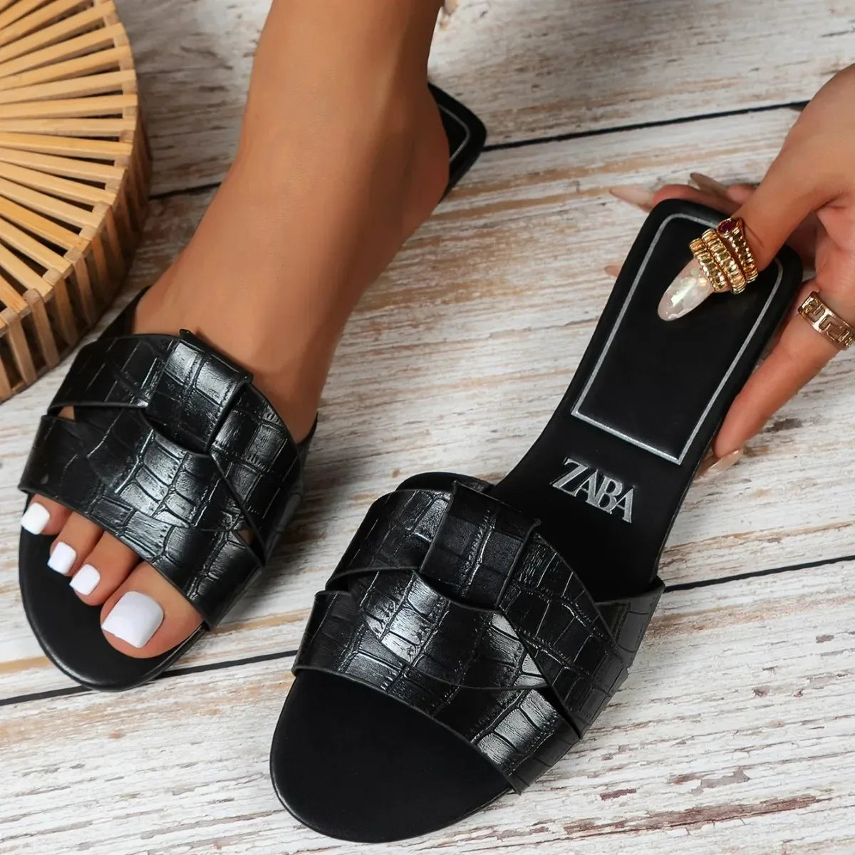 Flat Slippers