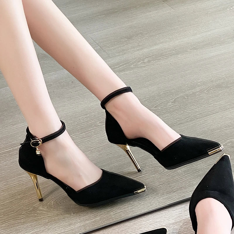 New women's style .