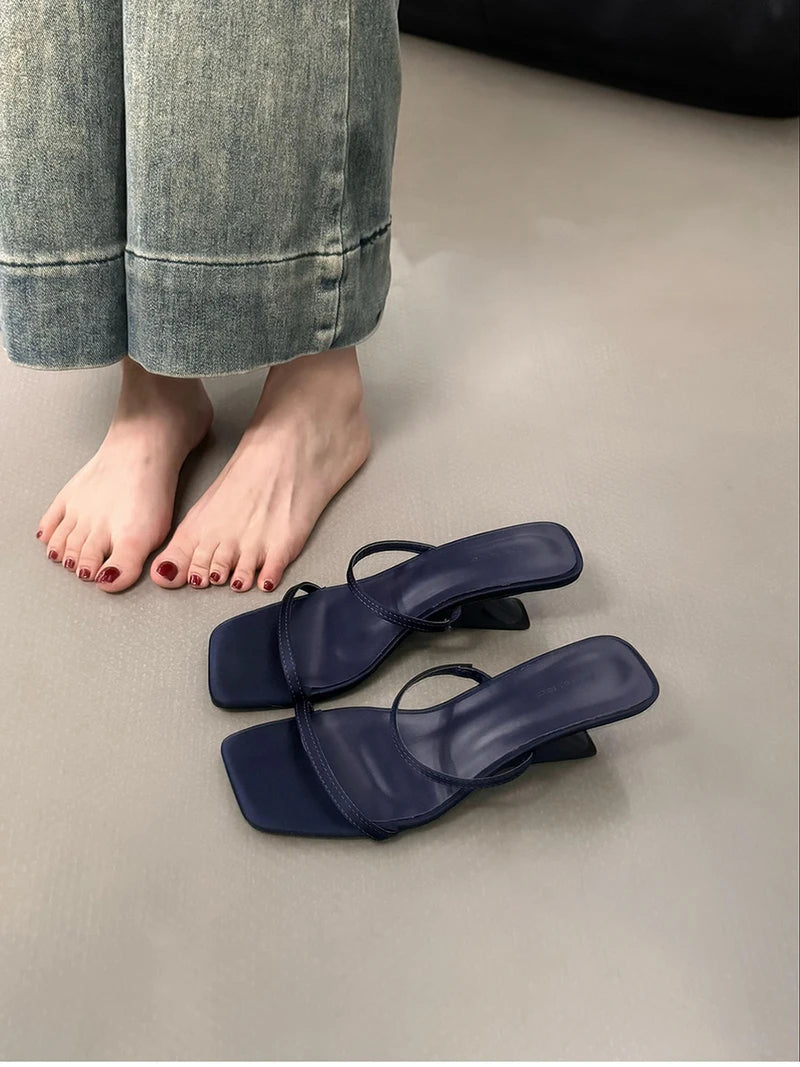 Band Heel Women Slippers