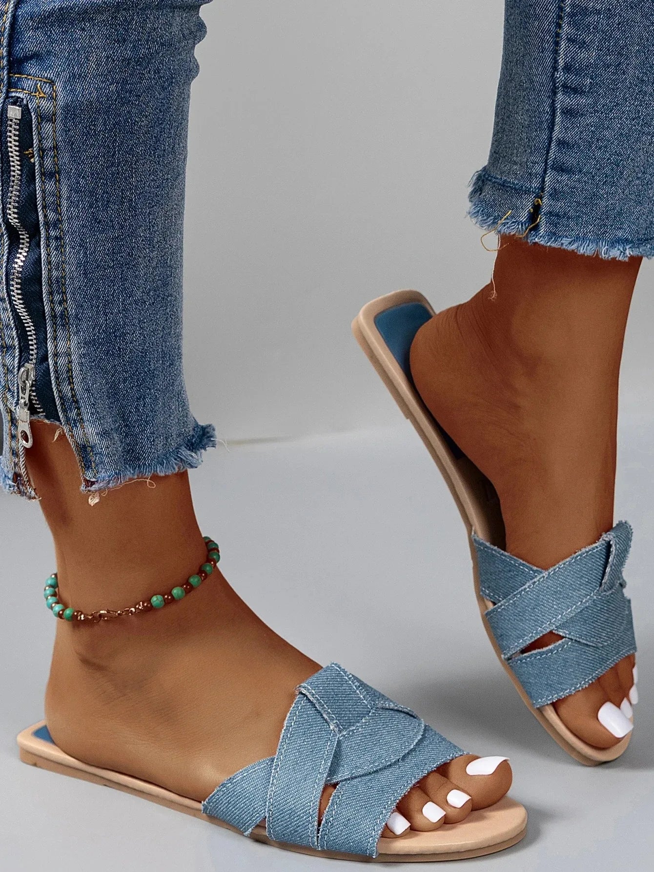 Flat Slippers