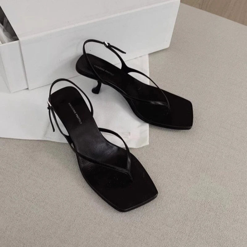New French Cat Heel