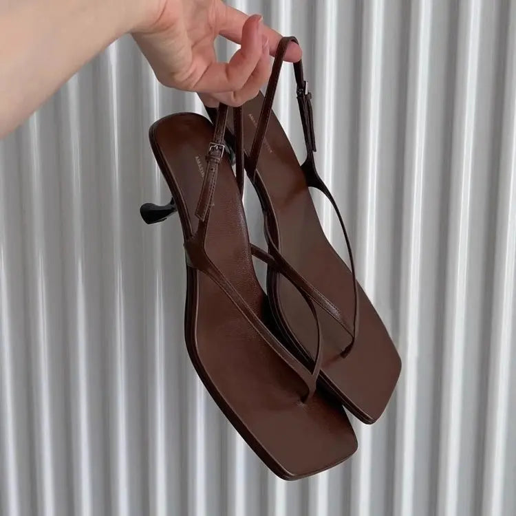 New French Cat Heel