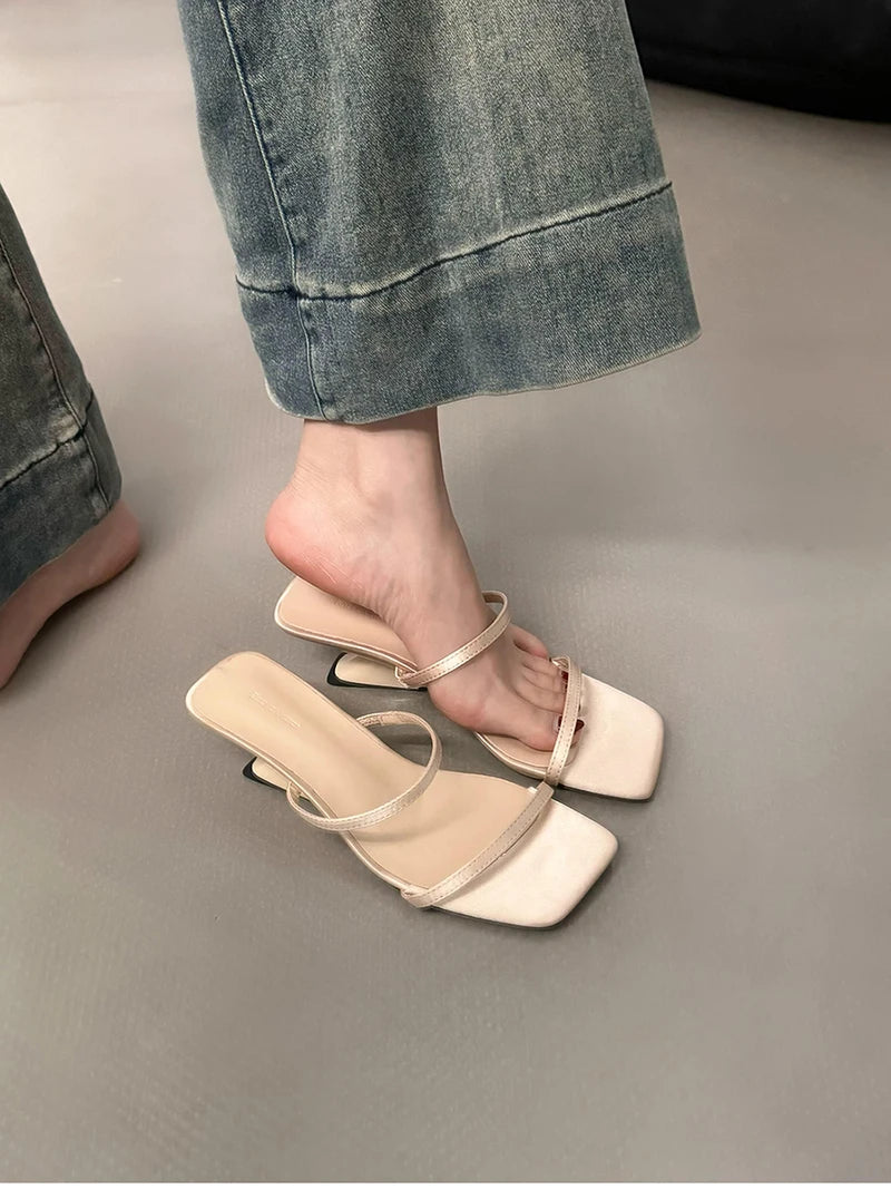 Band Heel Women Slippers