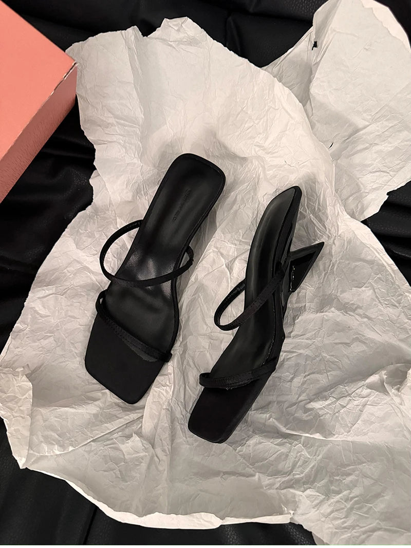 Band Heel Women Slippers