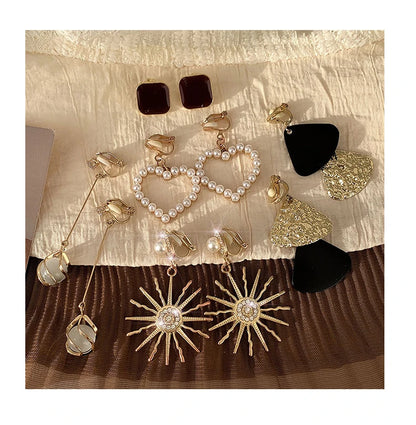 Simple Female Ear Clip Without Ear Hole Retro and Versatile Temperament Advanced Sense Minority Design Sense Pearl Earrings